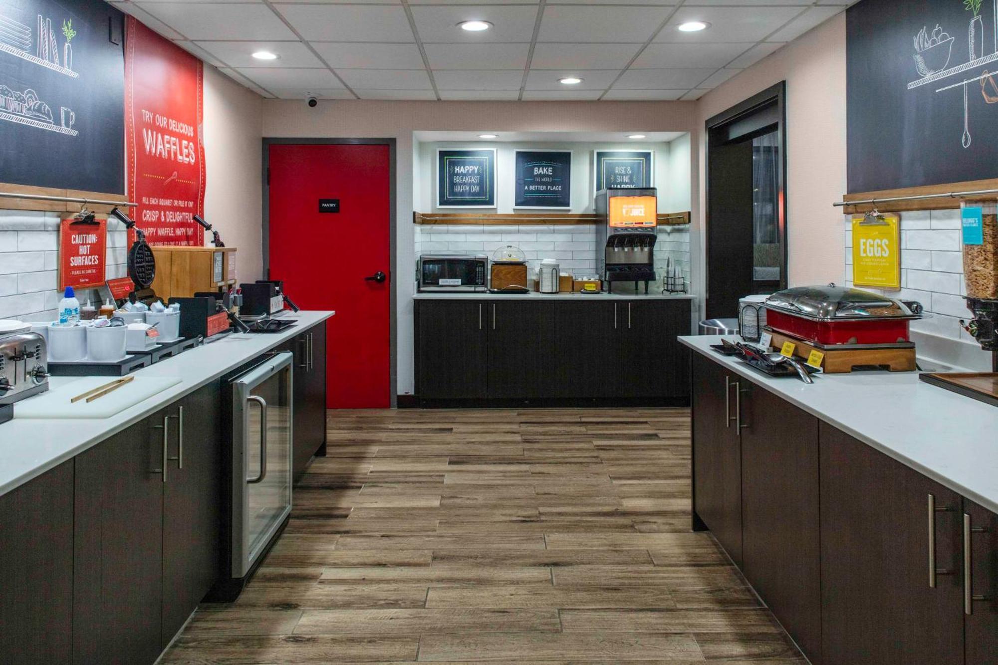 Hampton Inn Detroit Northville Extérieur photo