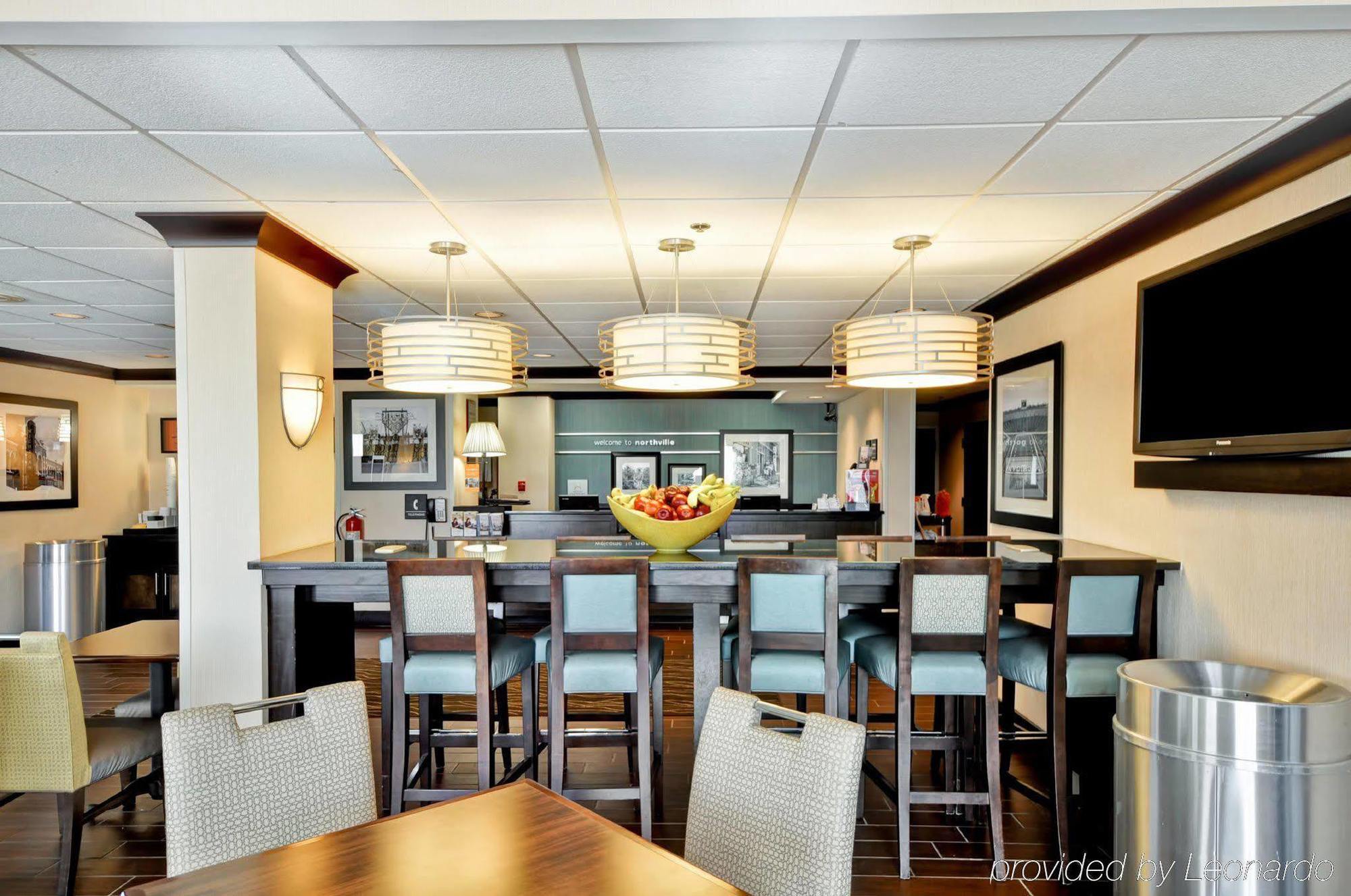 Hampton Inn Detroit Northville Extérieur photo
