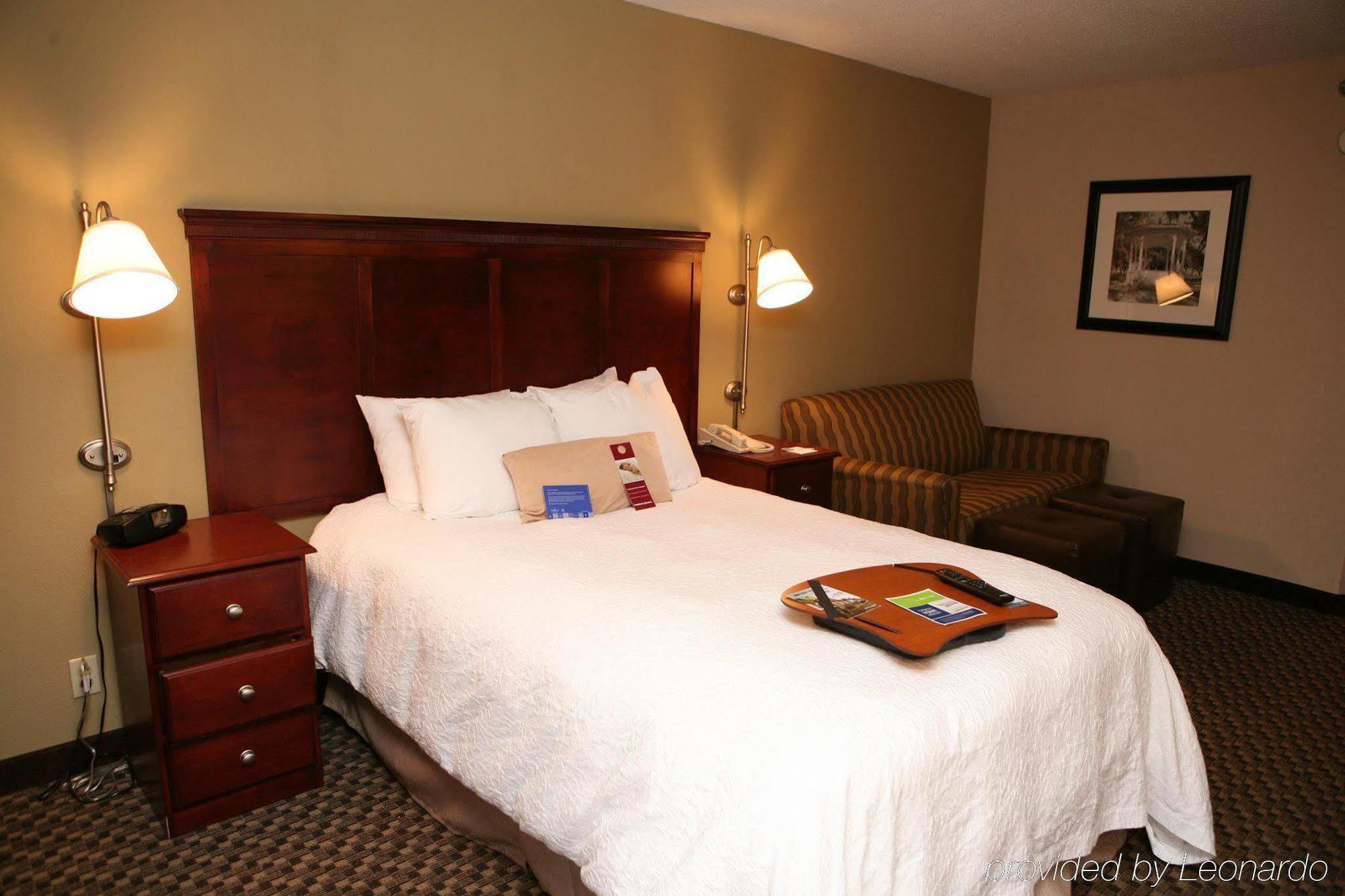 Hampton Inn Detroit Northville Chambre photo