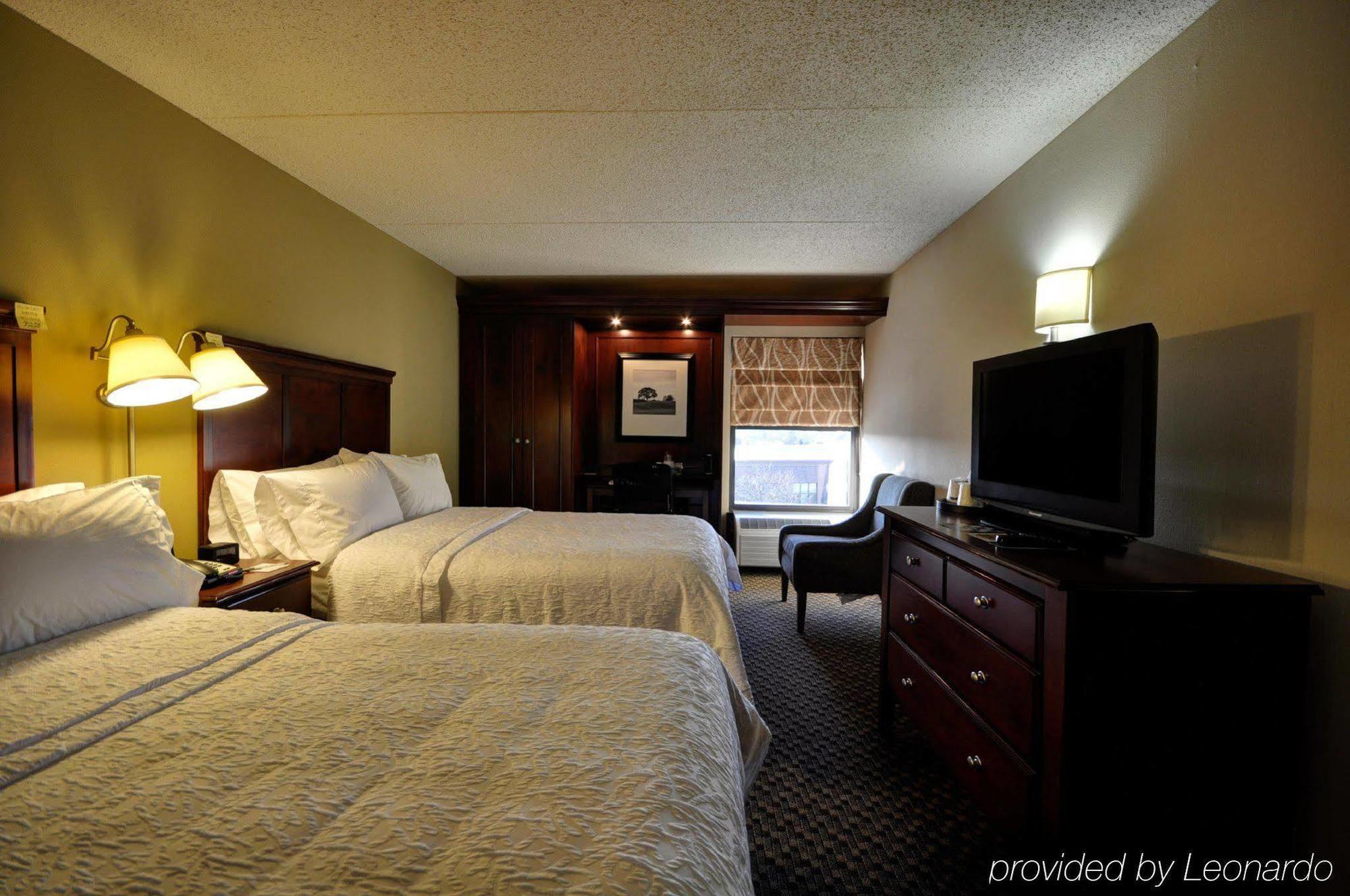 Hampton Inn Detroit Northville Extérieur photo